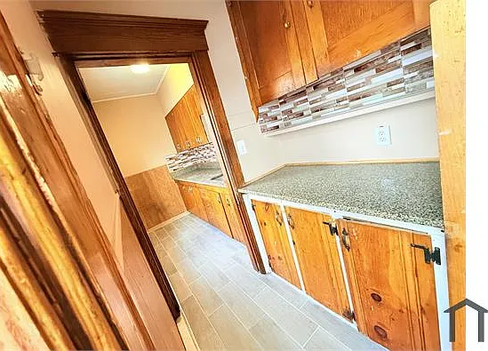 53 Granite St #2 — Photo 6