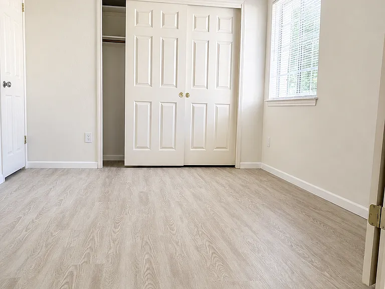 1017 Reynaldo St — Photo 6