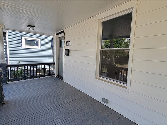 4th image of 3849 W 39th St