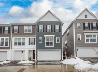 1143 Sray Ln, Bridgeville, PA 15017