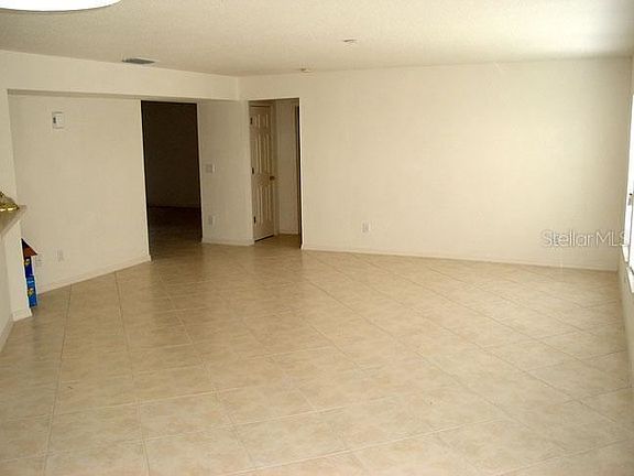 4th image of 32205 Brookstone Dr