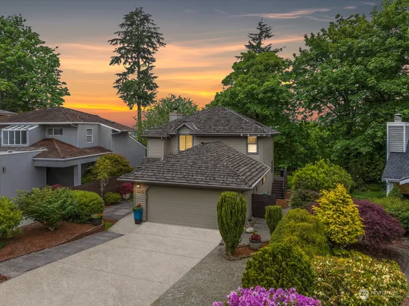 2224 SE 8TH Place, Renton, WA 98055