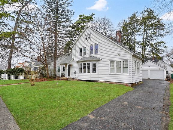 2nd image of 16 Fenimore Blvd
