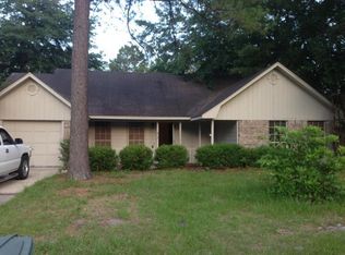 813 Hidden Hollow Cir, Hinesville, GA 31313