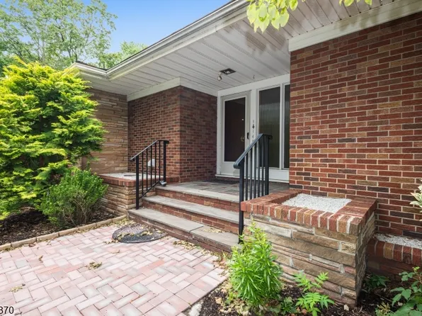 681 Easton Ave, Somerset, NJ 08873
