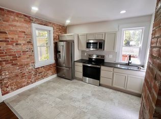 817 16th St #A, Golden, CO 80401