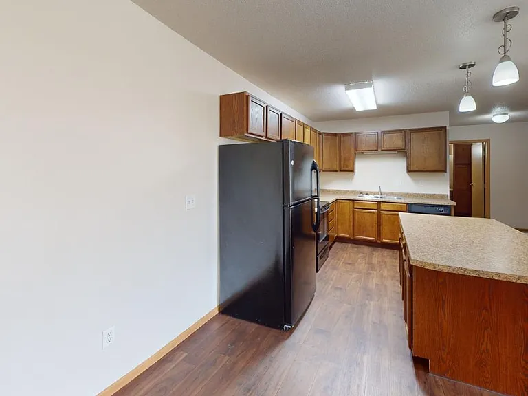 Westport Apartments — Photo 32