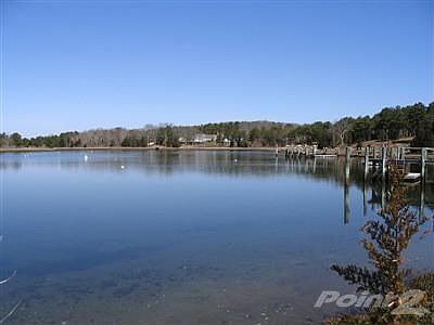 Easement with water rights to Dam Pond!