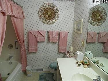 5th image of 3890 Northview Dr