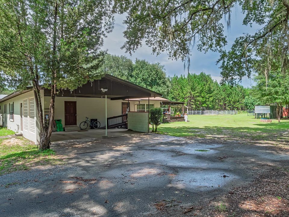 1st image of 2407 Oscar Harvey Rd
