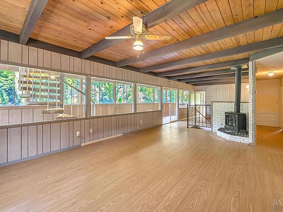 3rd image of 19491 Redwood Drive