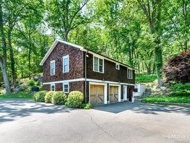 102 Ladder Hill Rd N #COTTAGE — Photo 1