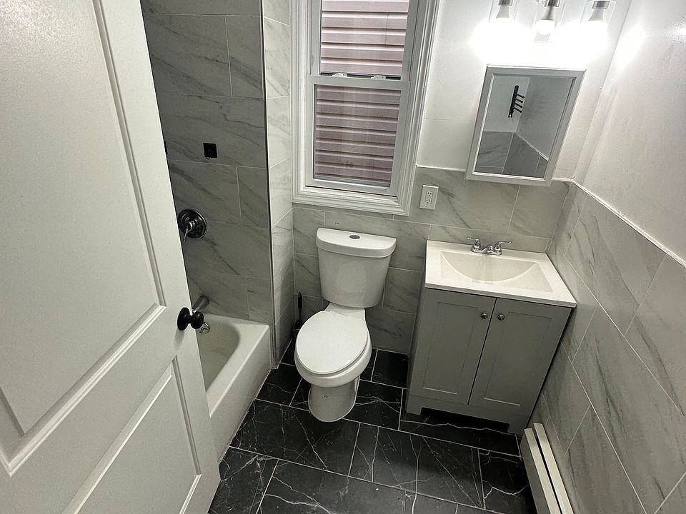 1st image of 450 S 13th St #3A