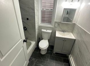 450 S 13th St #3A, Newark, NJ 07103