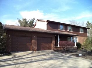 29 Saint Andrews Dr, Beaver Falls, PA 15010