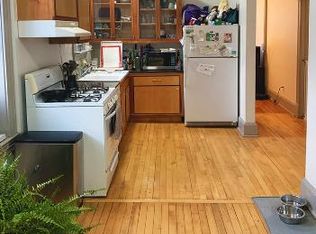 2707 W Augusta Blvd #1, Chicago, IL 60622