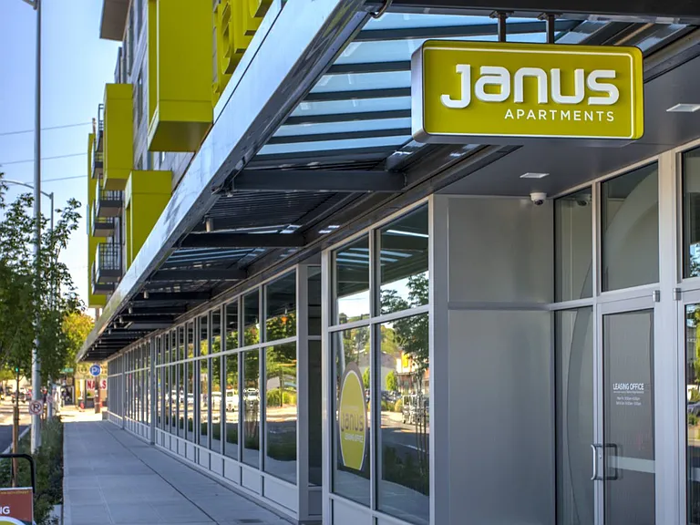 Janus Apartments — Photo 25