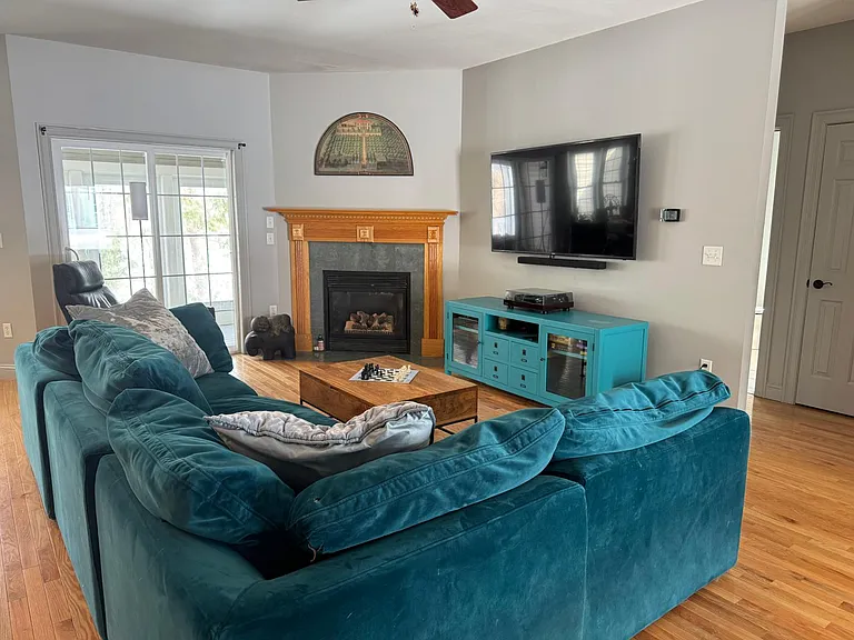 3 Katie Ln — Photo 12