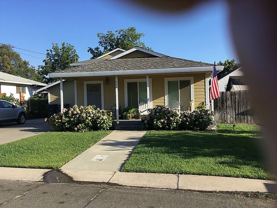 1st image of 402 Livoti Ave