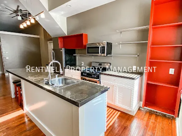 318 S Main St #A, Pittsburgh, PA 15220