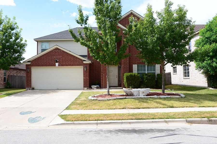 1st image of 914 Yellowstone Dr