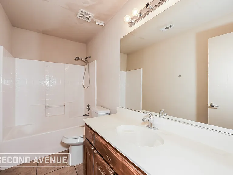2120 Ingrid Ln — Photo 13
