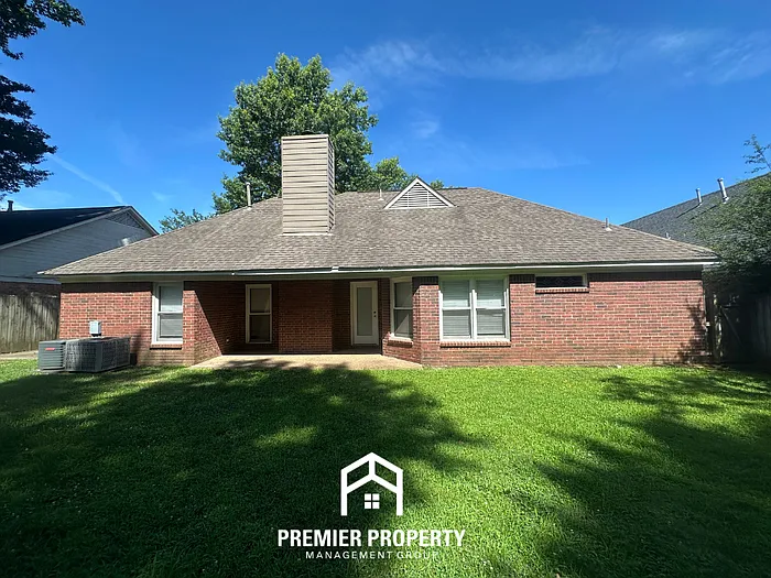 2638 Country Glade Dr — Photo 21