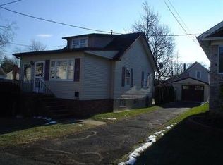 107 Hart St, Clark, NJ 07066