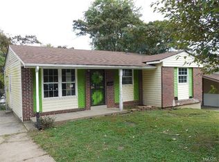 10064 Royal Dr, Saint Louis, MO 63136