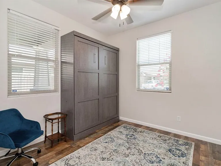 3174 Swift Ave — Photo 11