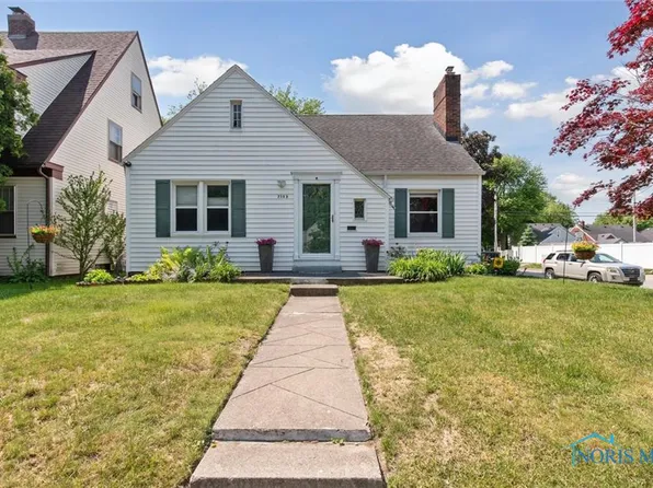 2355 Berdan Ave, Toledo, OH 43613