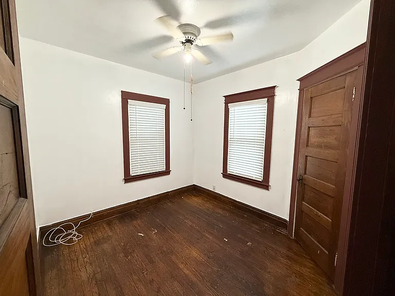 255 Ravine Ave — Photo 18