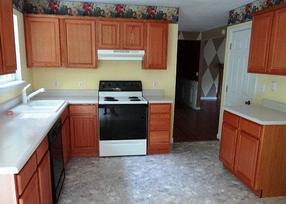 5th image of 3009 Pomo Cir