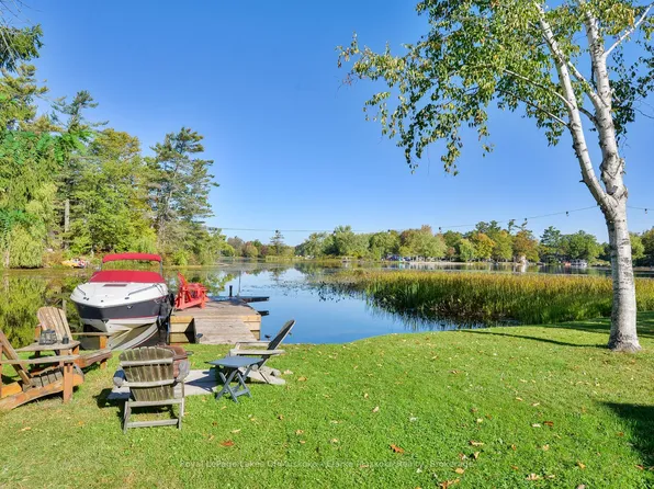 37 Mintens Ln, Georgian Bay, ON L0K 1S0