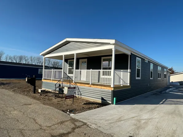 22 Plan, Lakeside Living MHC