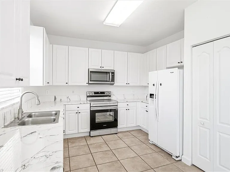 7070 Venice Way #2904 — Photo 18