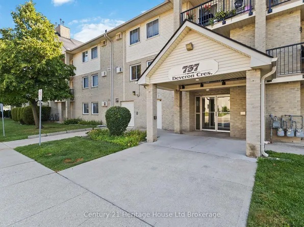 737 Deveron Cres #217, London South, ON N5Z 4X9