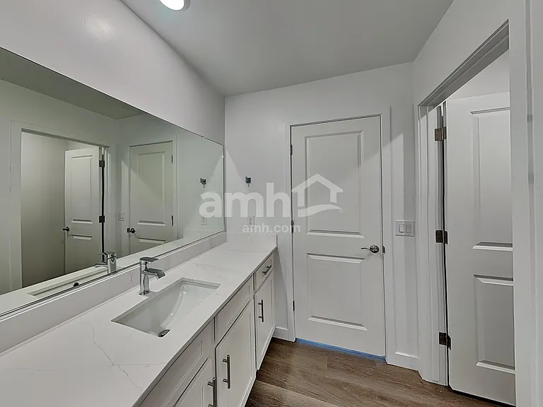 18489 W El Cortez Pl — Photo 10