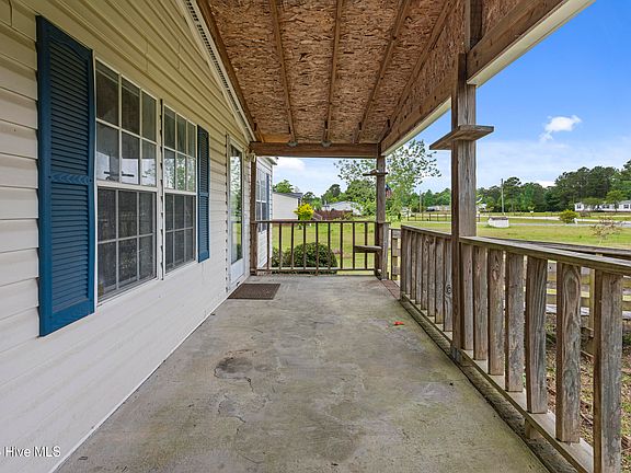 5th image of 101 Aberdeen Lane