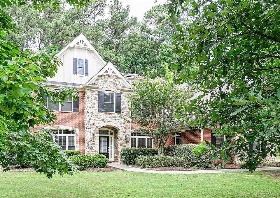 1st image of 461 Julia Dr