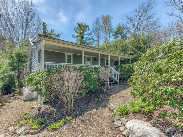 54 Whispering Pine Loop, Newland, NC 28657