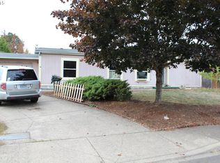 5796 Kalmia Ln, Springfield, OR 97478