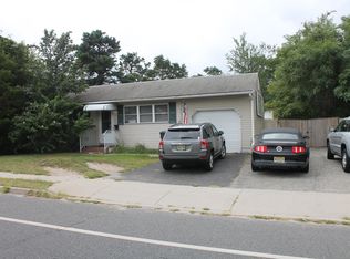280 Chambersbridge Rd, Brick, NJ 08723
