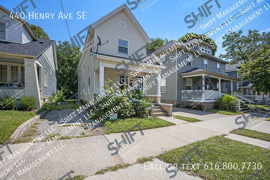 1st image of 440 Henry Ave SE