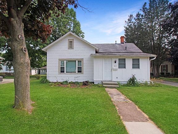 3rd image of 415 Fremont Rd