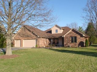 2463 Wayward Wind Dr, Indianapolis, IN