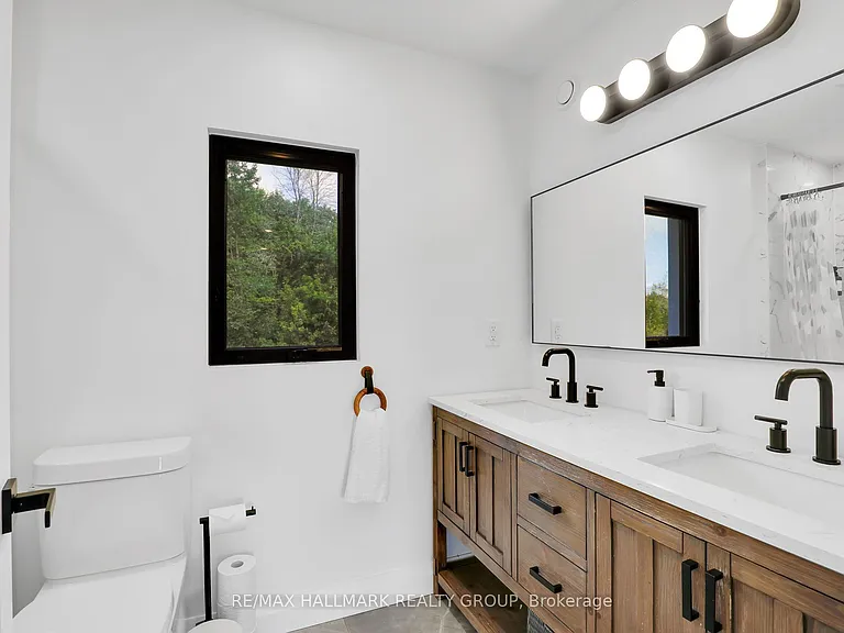 165 Knapp St — Photo 26