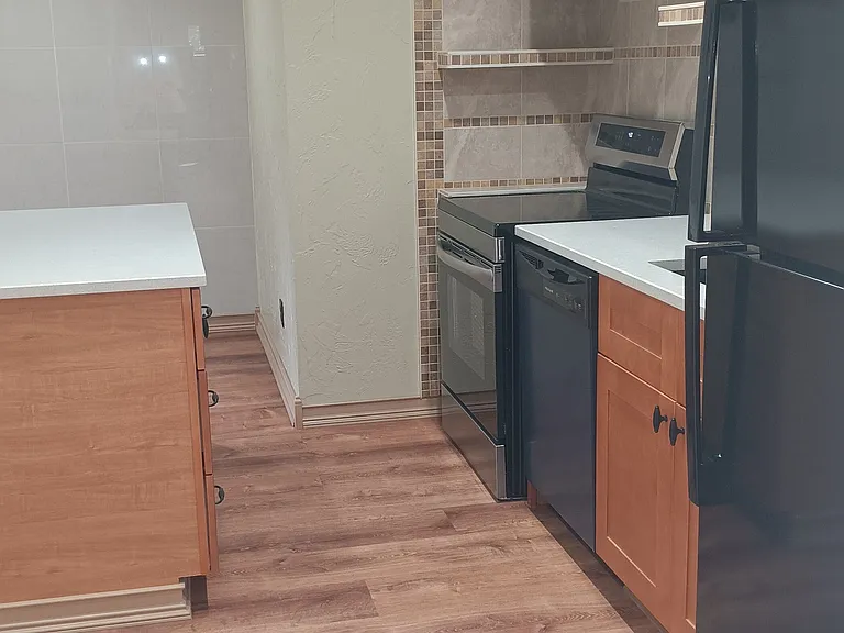 269 Estil Dr #2 — Photo 9