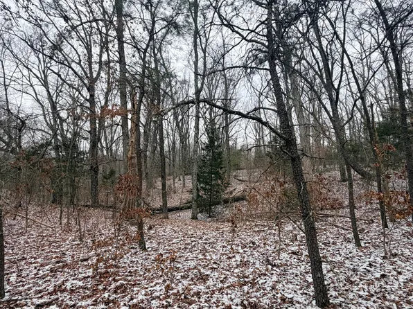 537 Apache Dr, Paint Lick, KY 40461