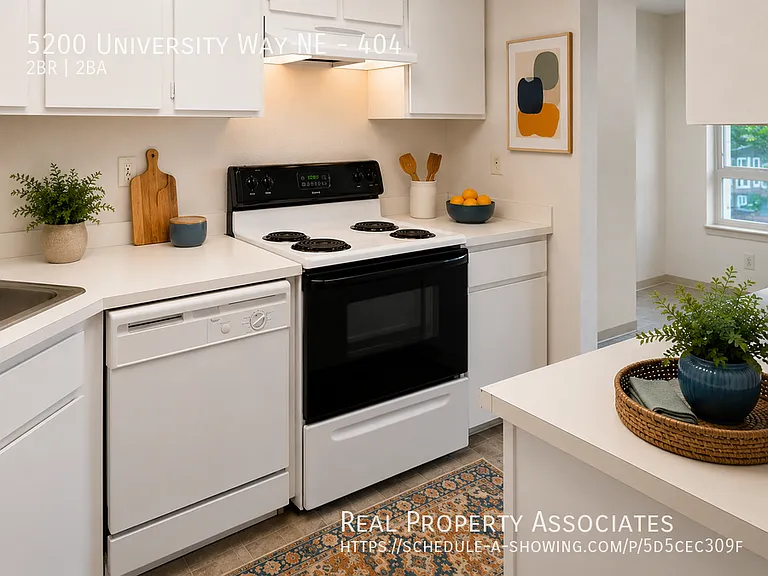5200 University Way NE #404 — Photo 10